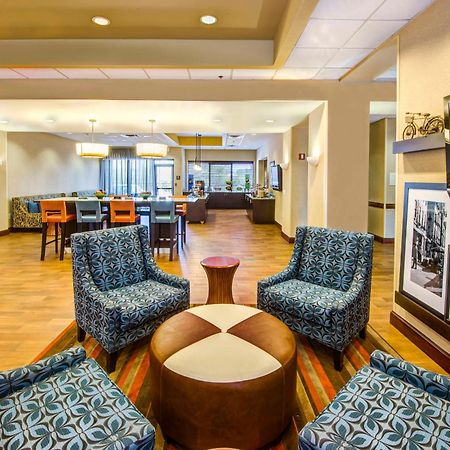 Hampton Inn & Suites Atlanta-Galleria Smyrna Exterior foto