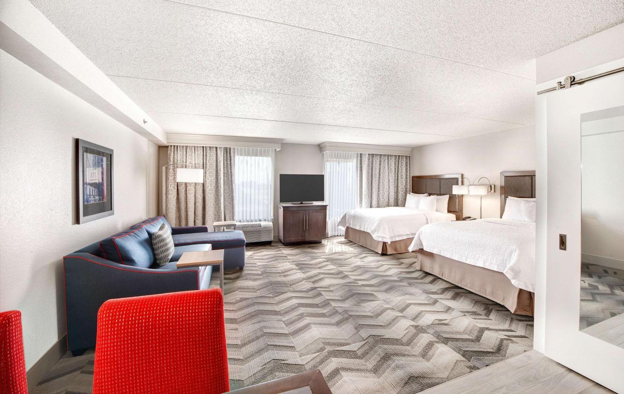 Hampton Inn & Suites Atlanta-Galleria Smyrna Exterior foto